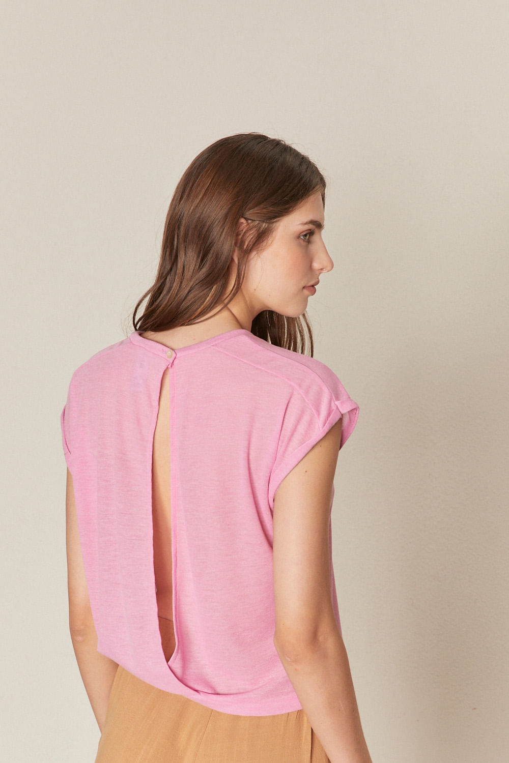 Remera flowy back vesper
