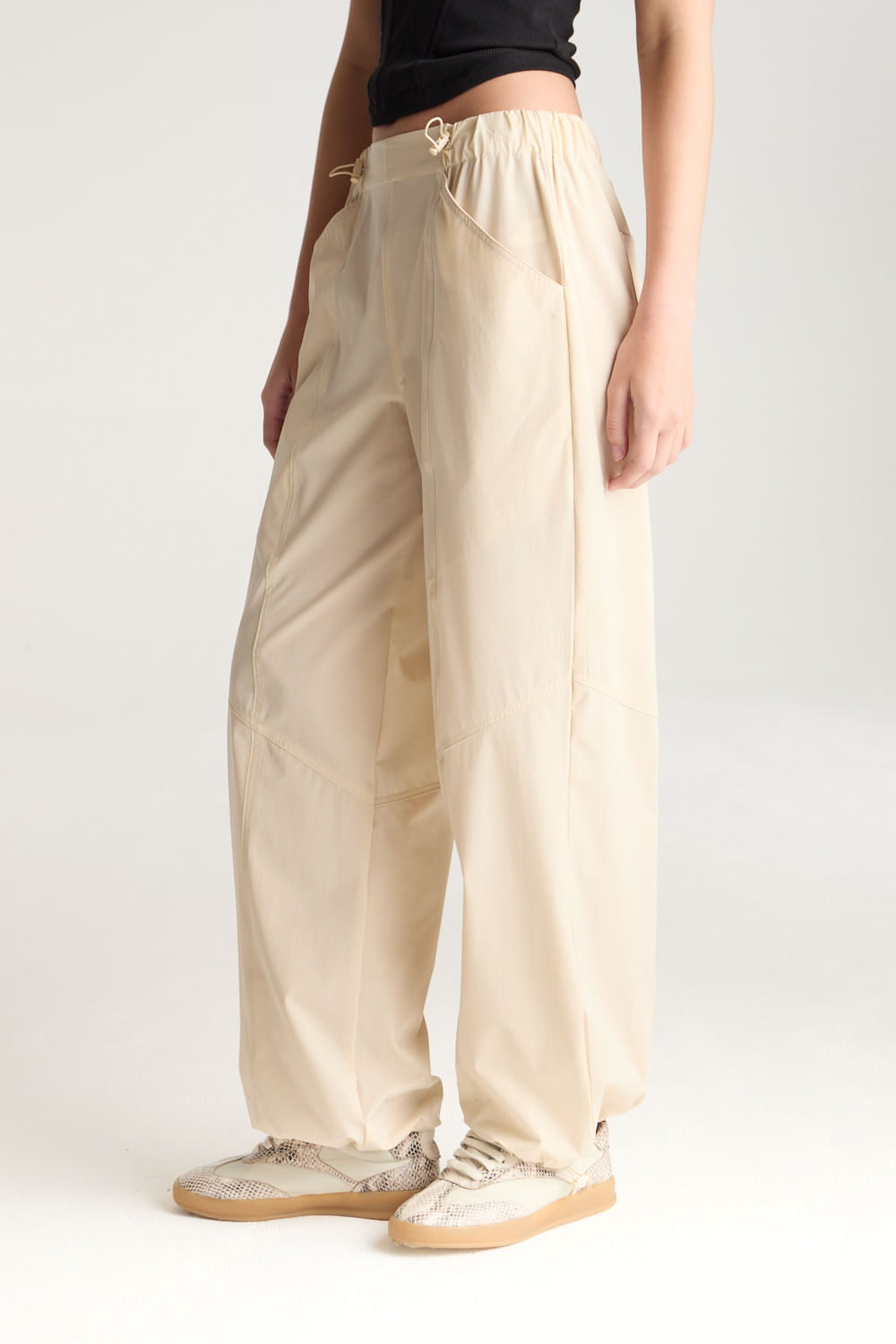 Pantalon Parachute Marianne de Desiderata — imagen 5