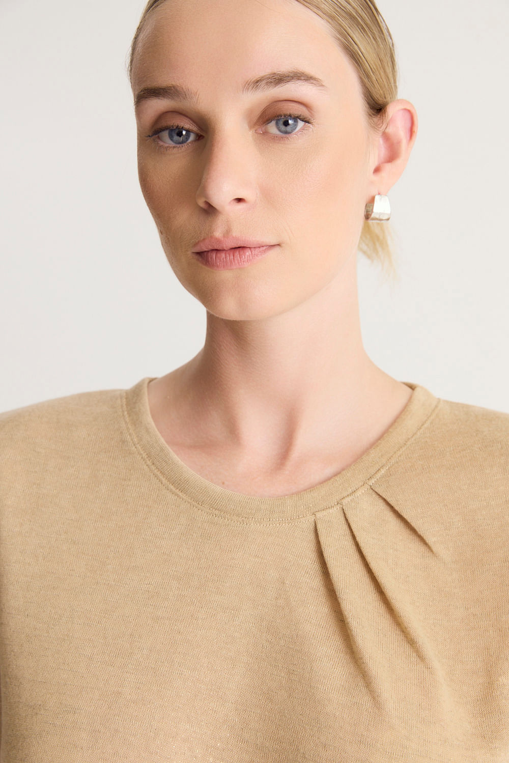 Remera shoulder lipa de Desiderata — imagen 2