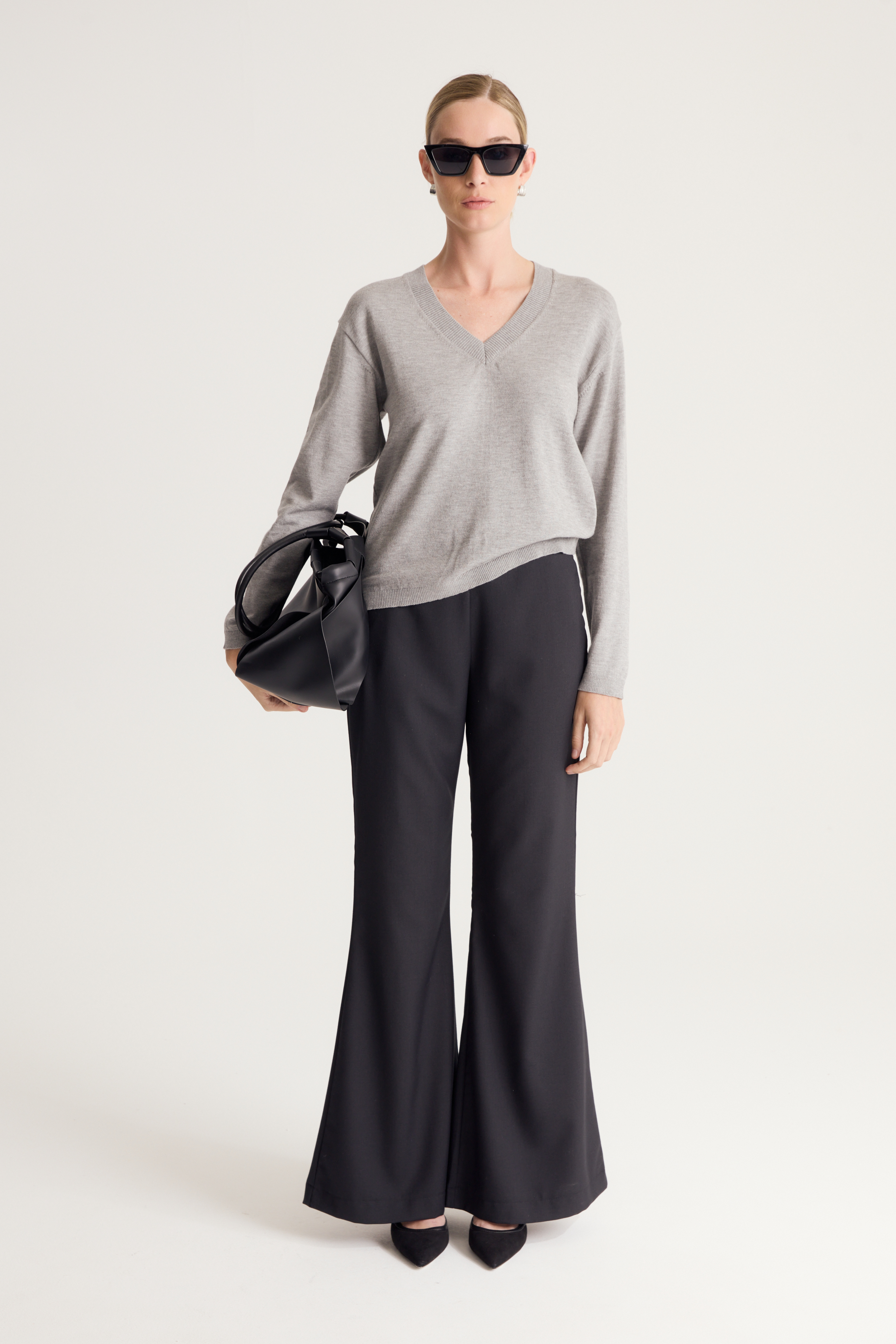 SWEATER V NECK PORI