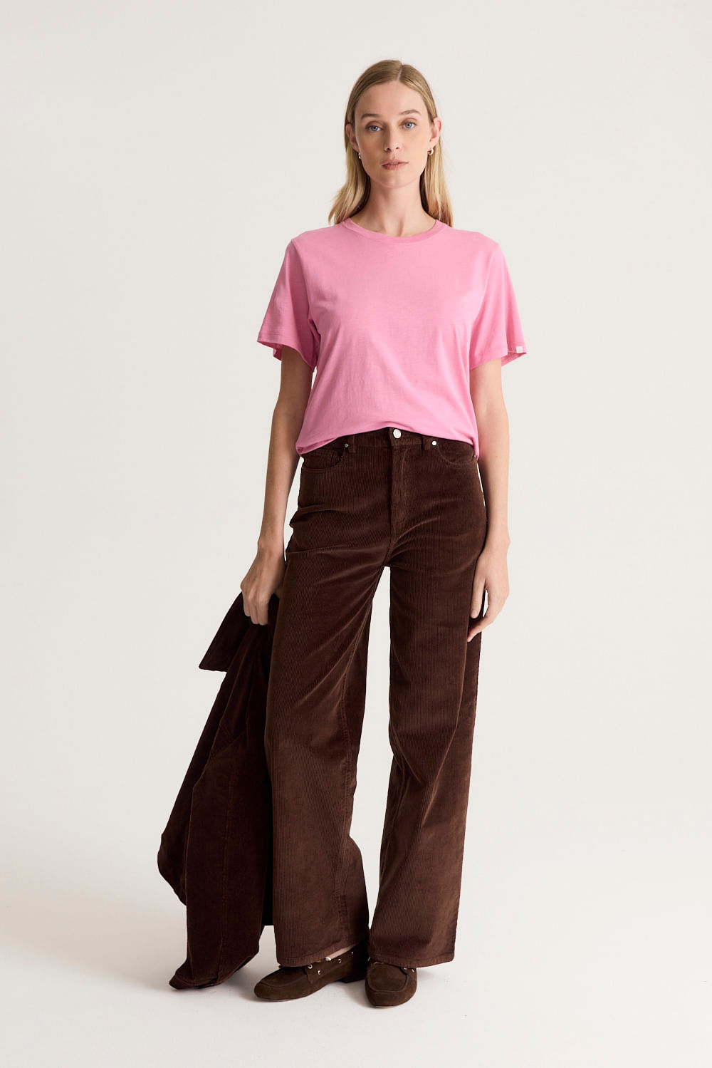 REMERA PIMA ESSENTIAL