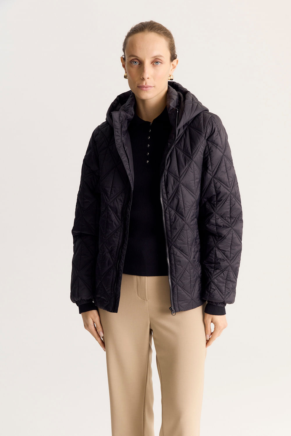 Campera ultra light hood Desiderata — imagen 2