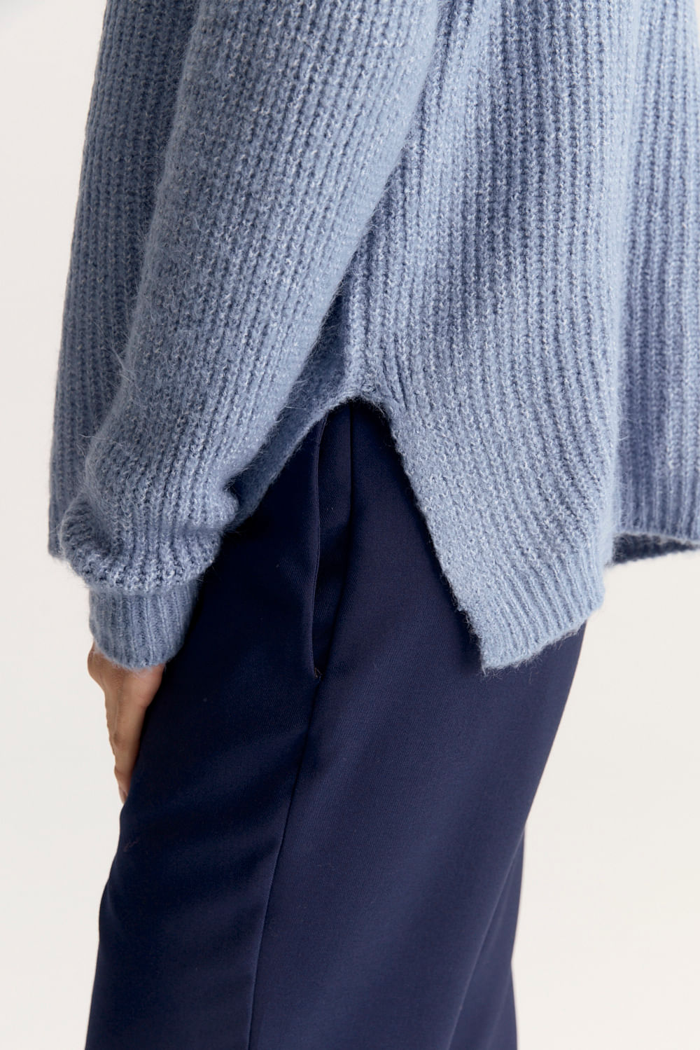 SWEATER POLERA LOLA — imagen 4