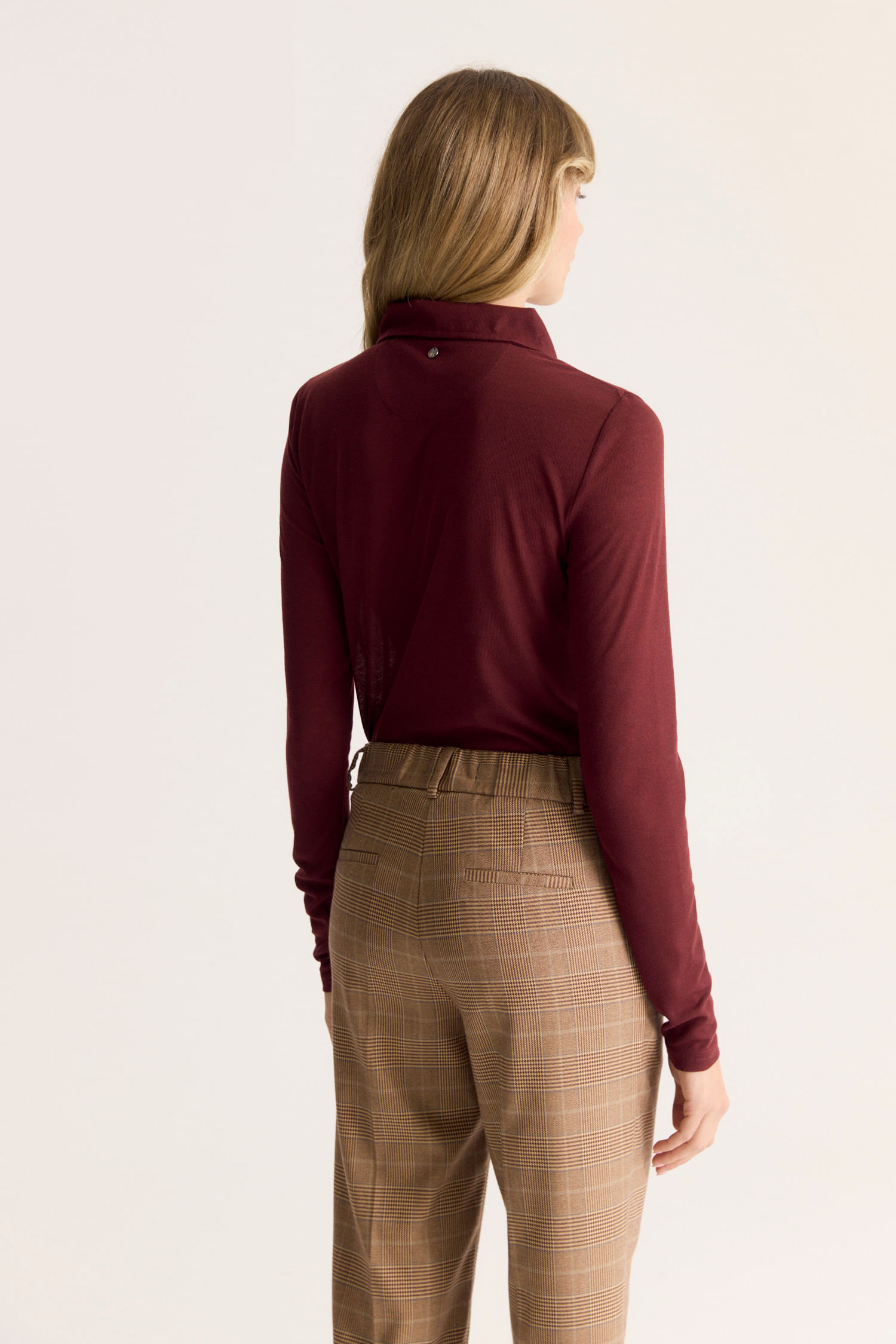 REMERA POLO LONG MERYL — imagen 4