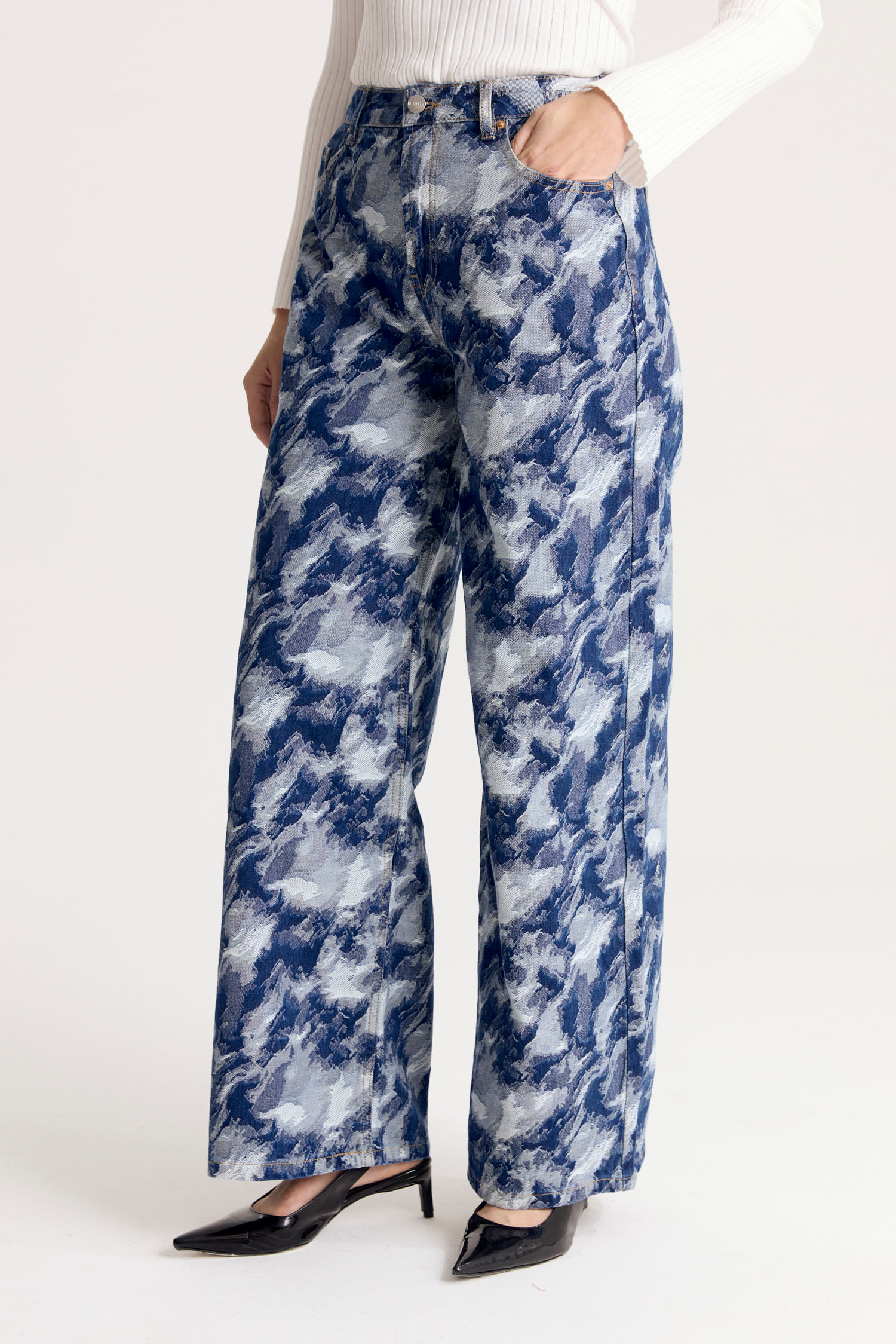 Jean jacquard wide leg desiderata — imagen 4