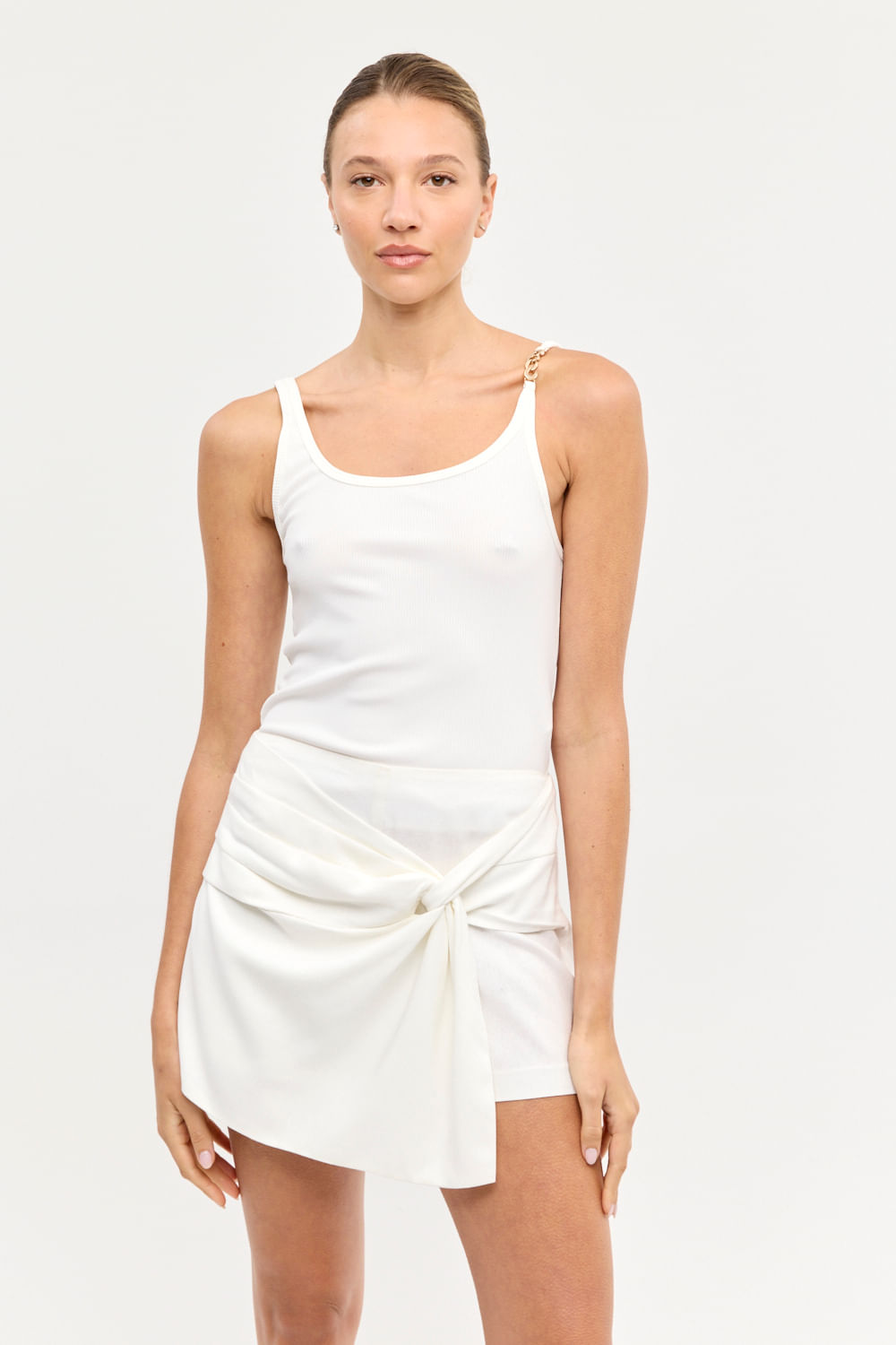 MUSCULOSA CLASSIC BOND — imagen 2