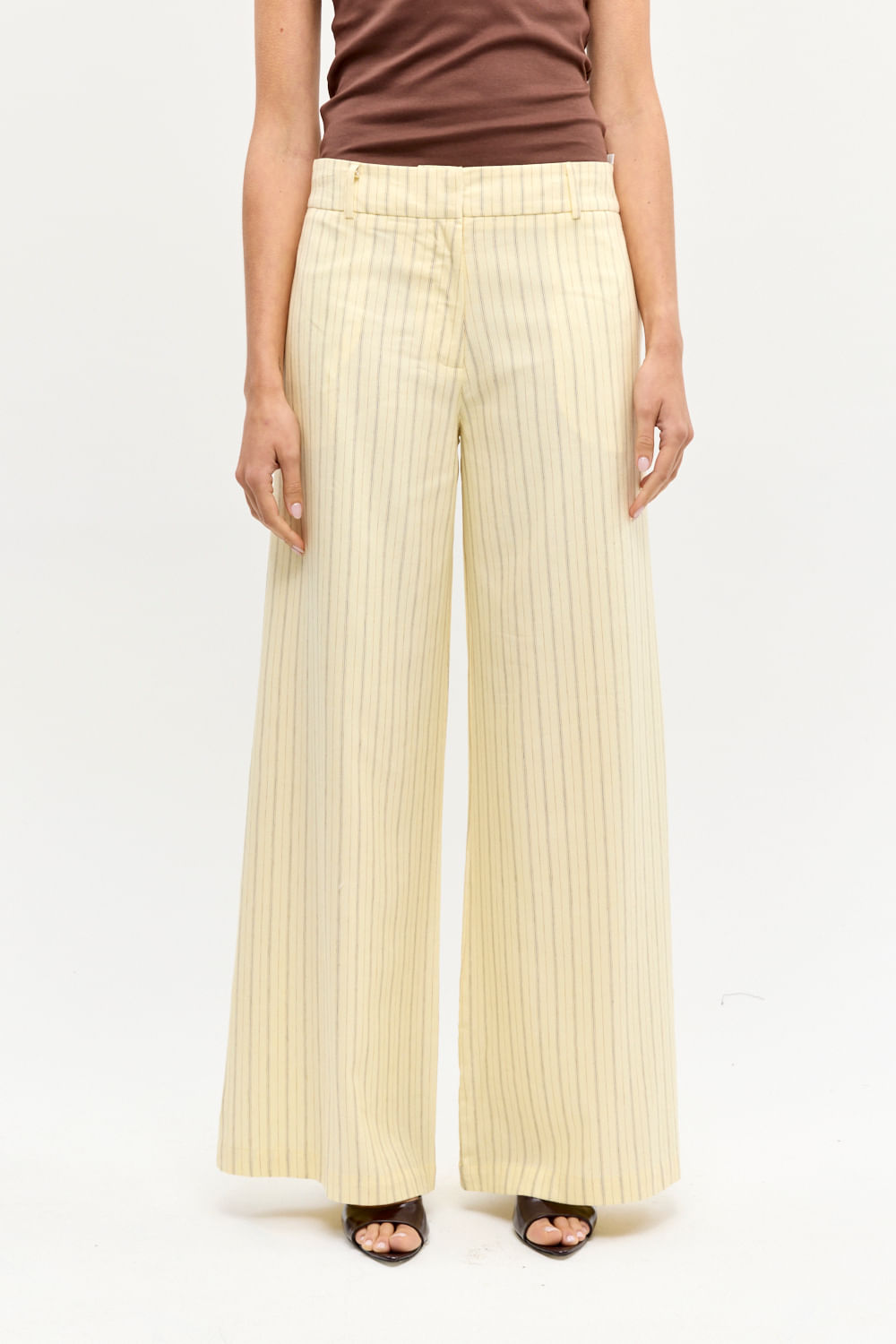 Pantalón de lino con estampado de rayas de Desiderata — imagen 2