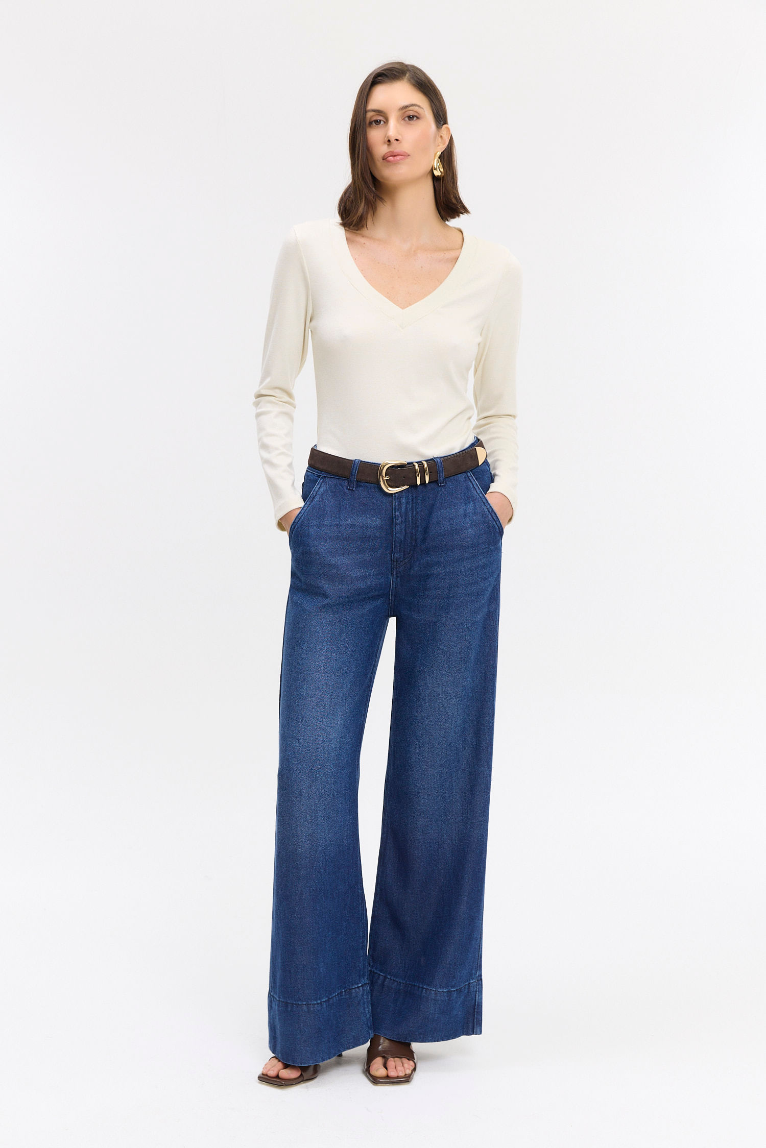 REMERA V NECK NIKKI
